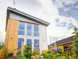 Eco-house project featuring Liniar EnergyPlus windows
