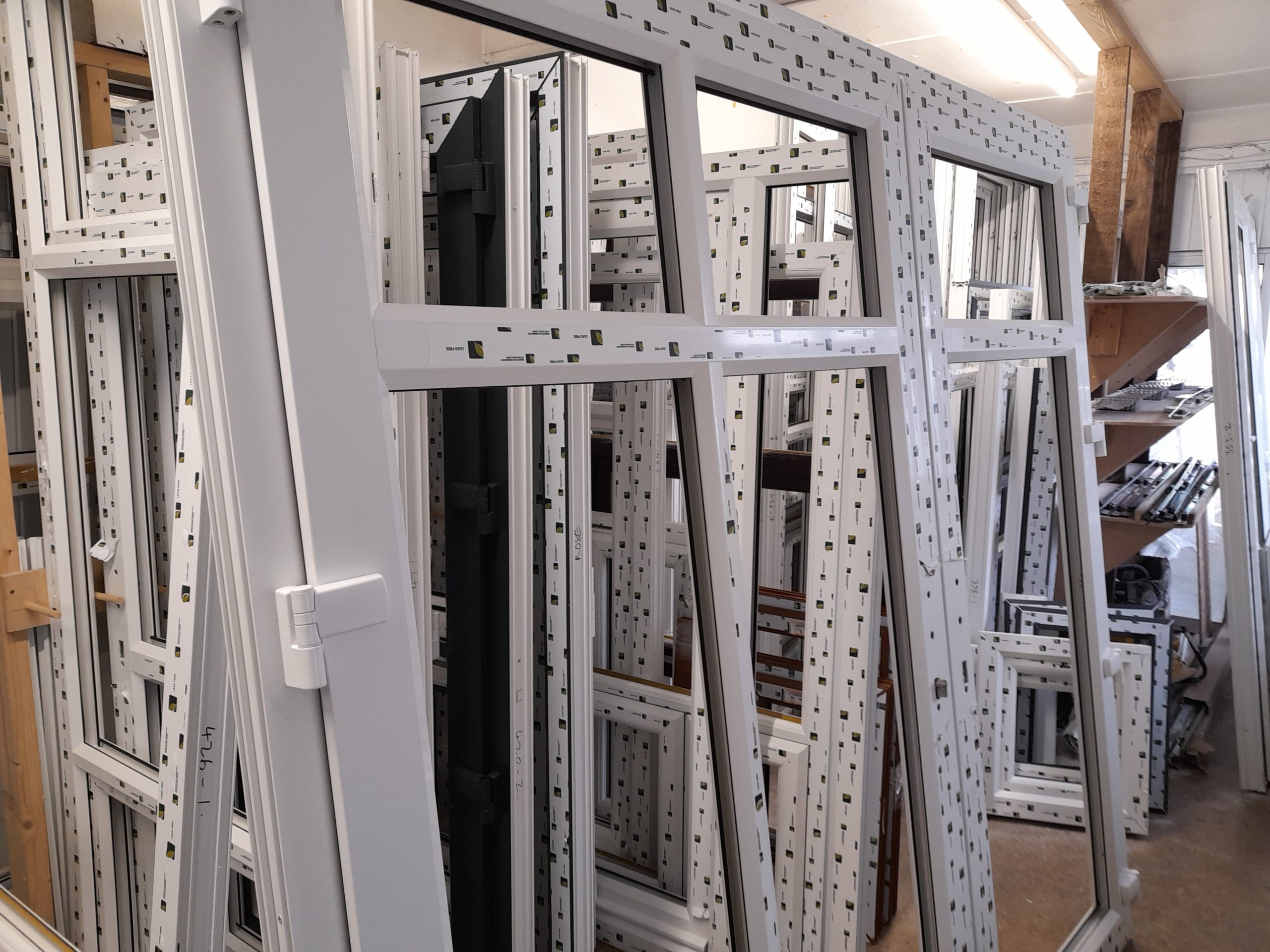Addspace Construction - Liniar PVCu window frames